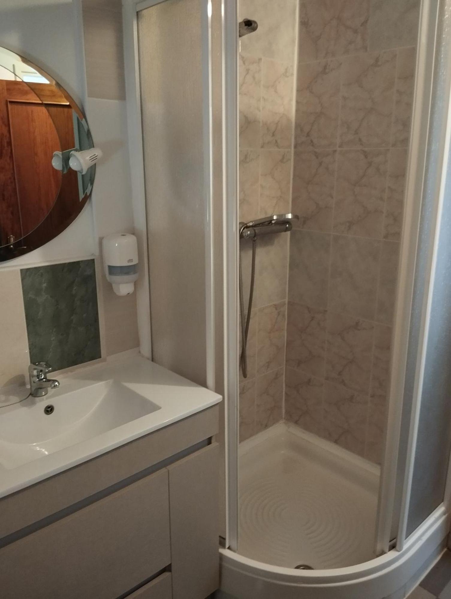 Hostal Bordillas Pomaluengo المظهر الخارجي الصورة