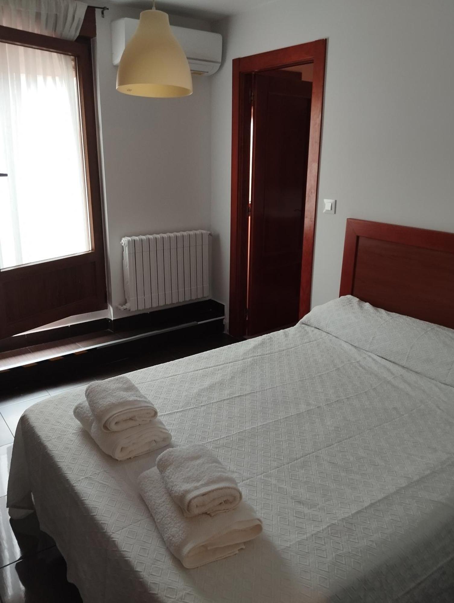 Hostal Bordillas Pomaluengo المظهر الخارجي الصورة